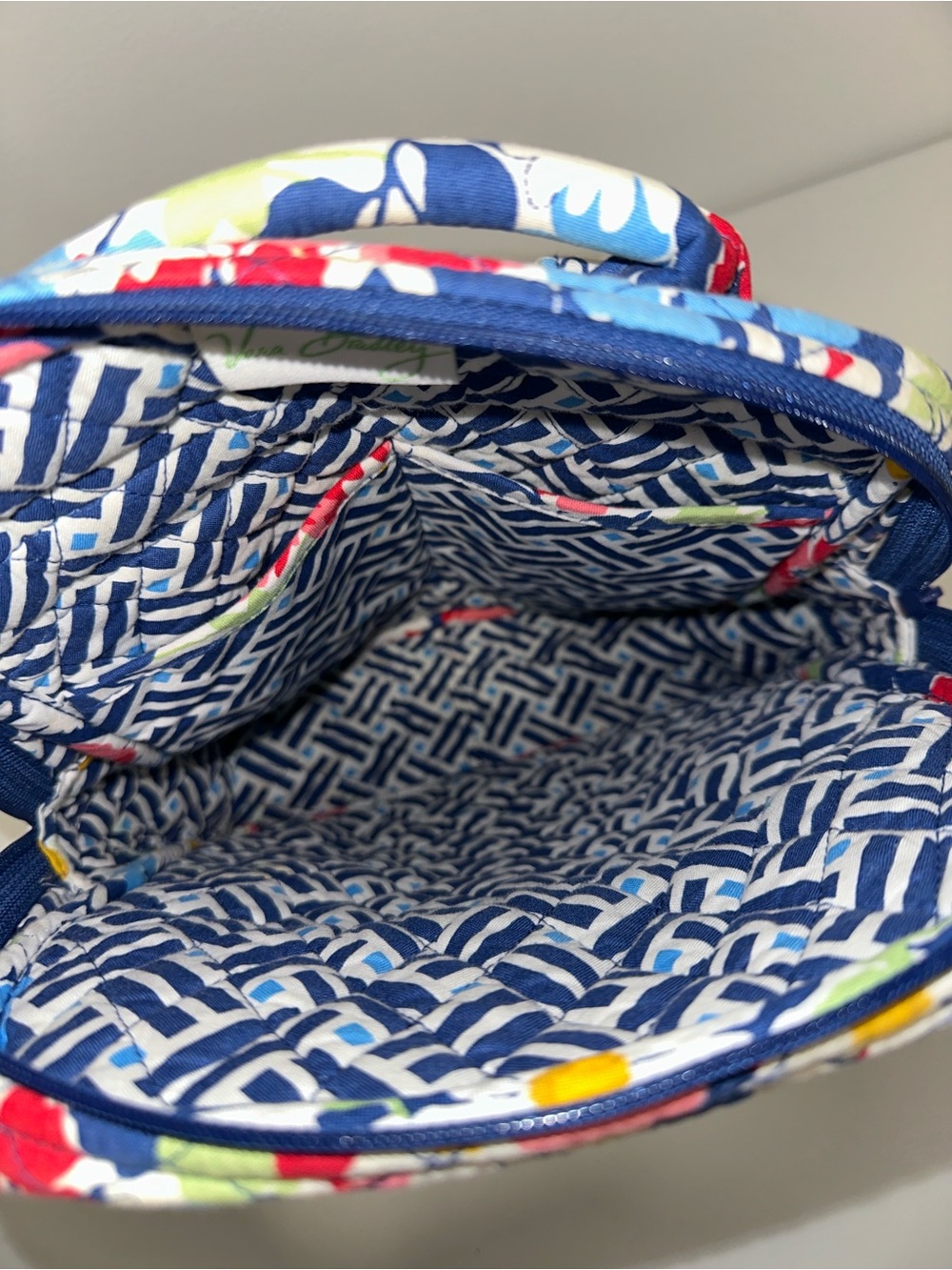 Vera Bradley Summer Cottage Blue White Multi Floral Quilted Small Backpack - Picture 8 of 8